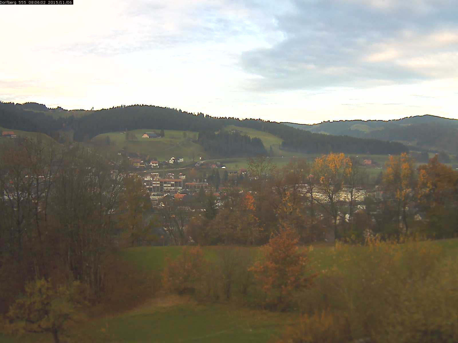 Webcam-Bild: Aussicht vom Dorfberg in Langnau 20151106-080601