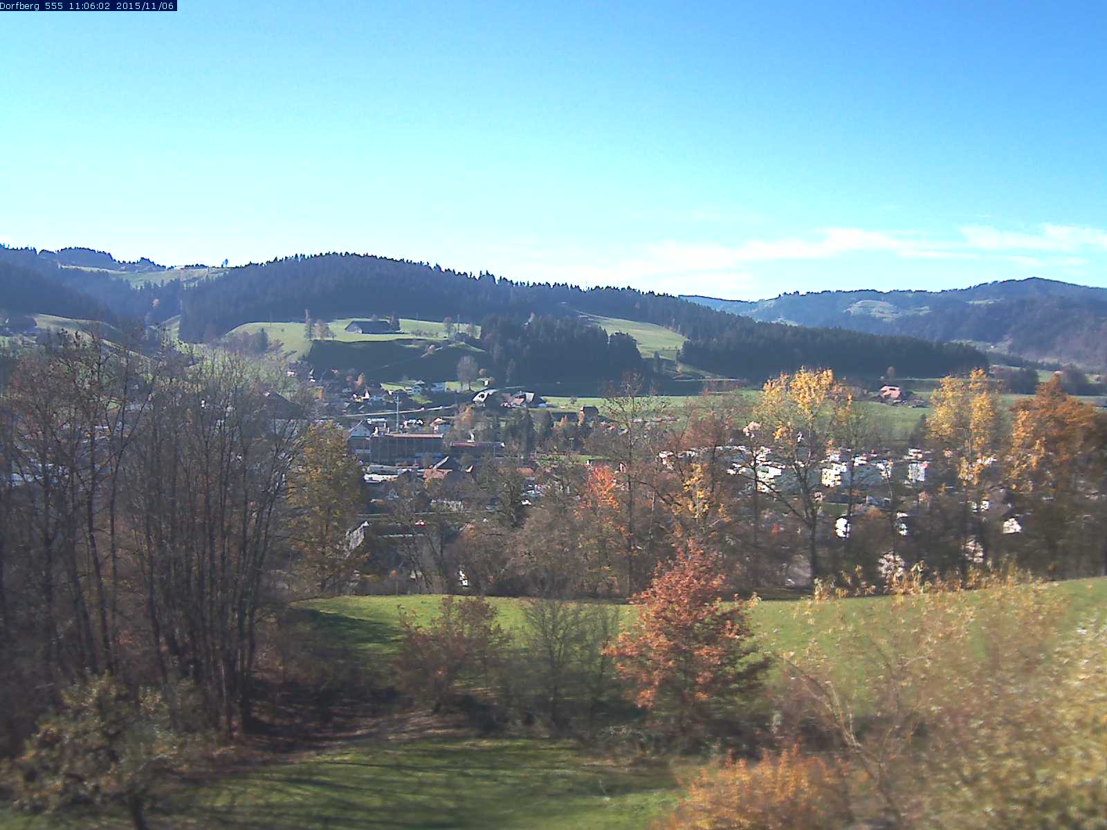 Webcam-Bild: Aussicht vom Dorfberg in Langnau 20151106-110601