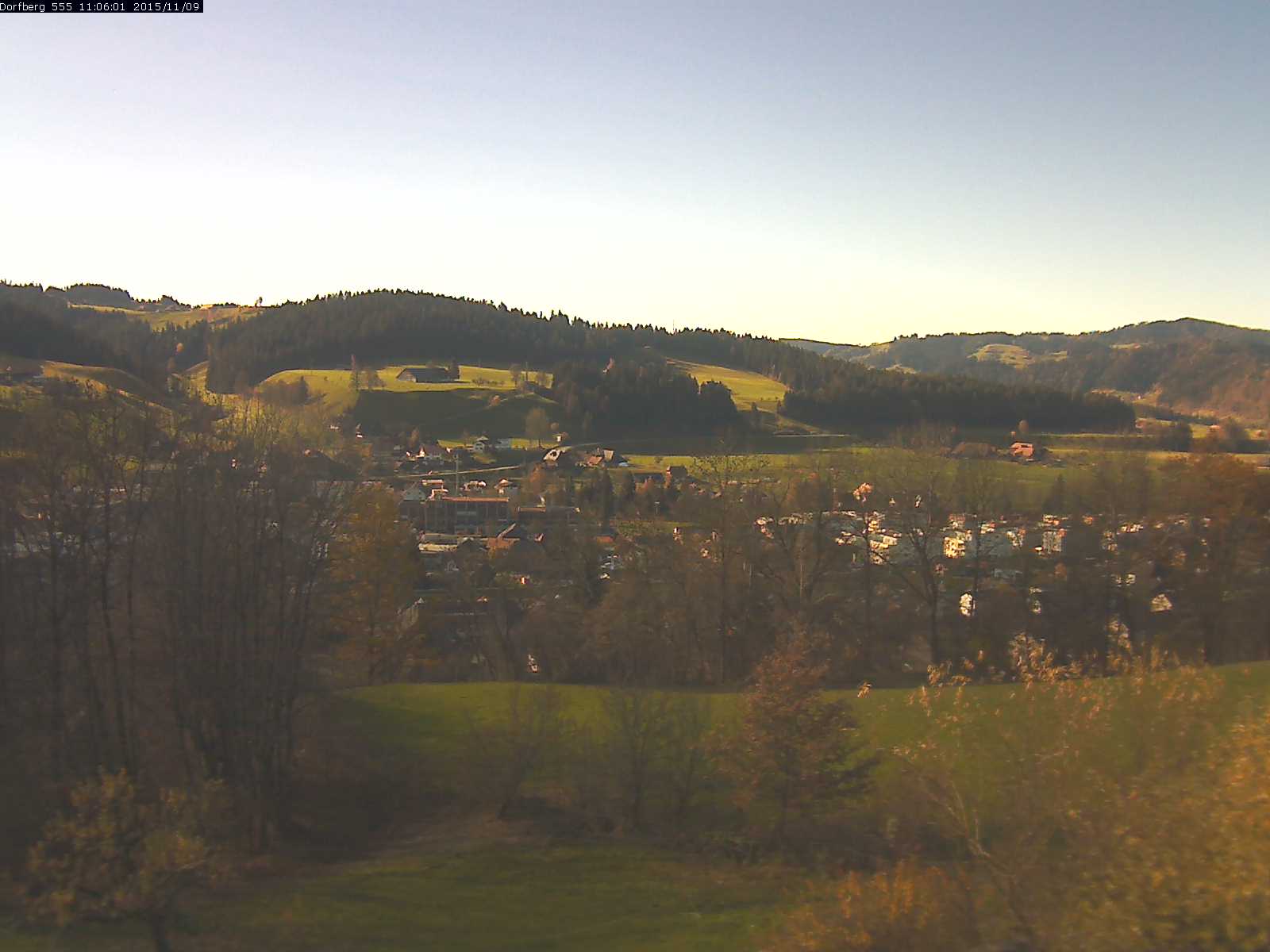 Webcam-Bild: Aussicht vom Dorfberg in Langnau 20151109-110601