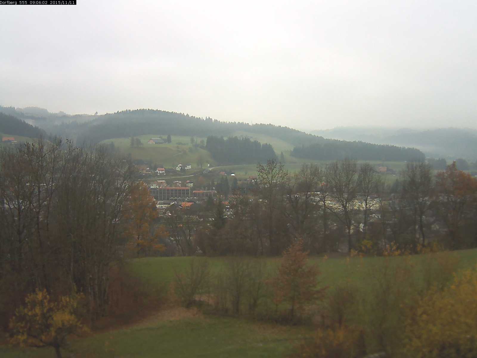 Webcam-Bild: Aussicht vom Dorfberg in Langnau 20151111-090601