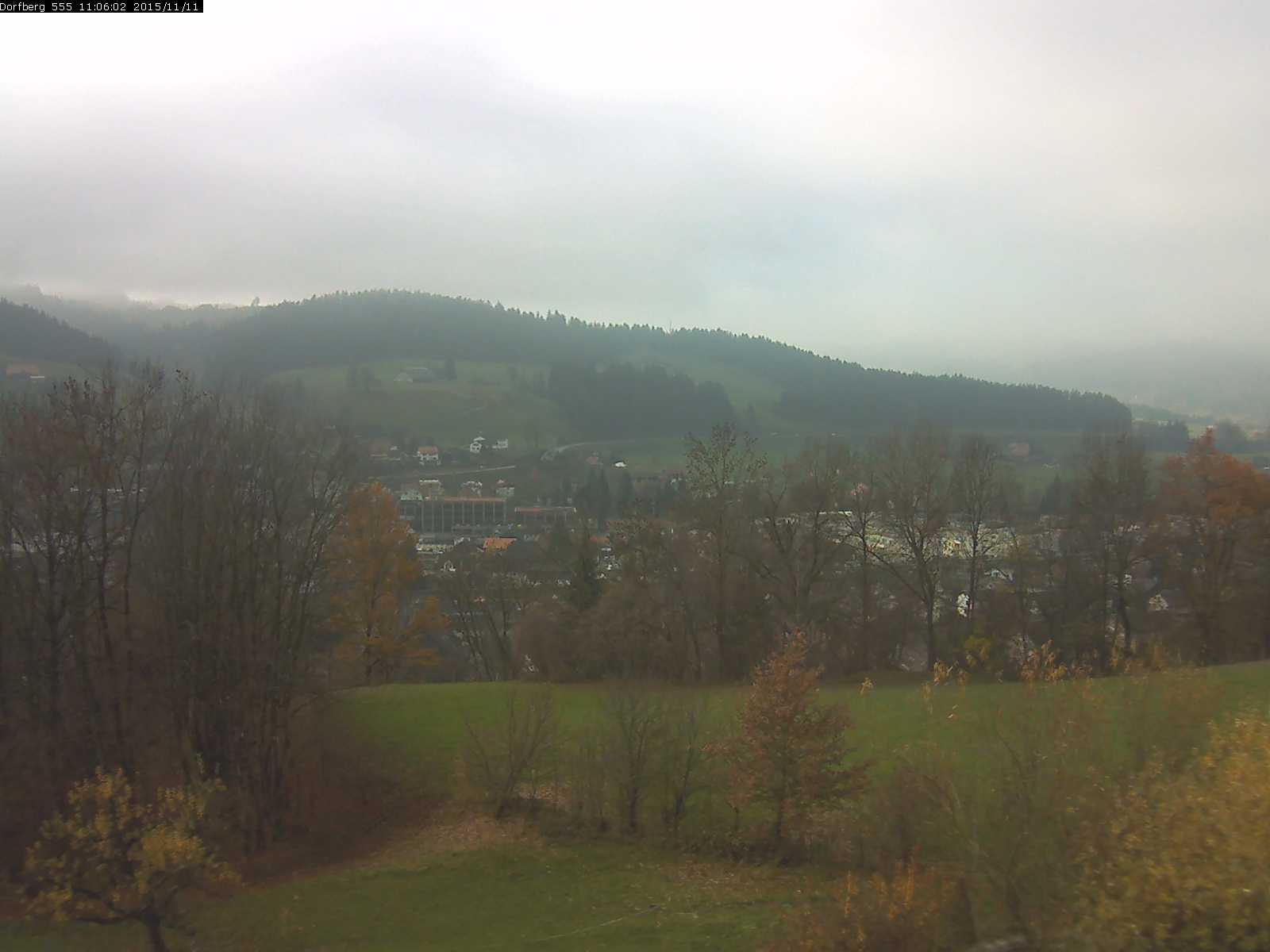 Webcam-Bild: Aussicht vom Dorfberg in Langnau 20151111-110601