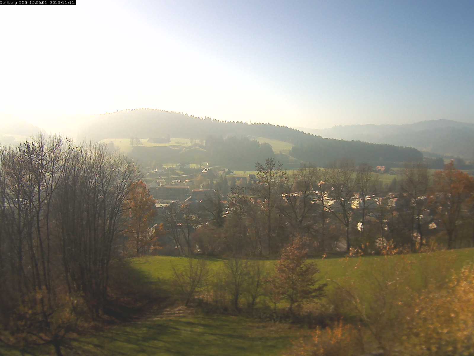 Webcam-Bild: Aussicht vom Dorfberg in Langnau 20151111-120601