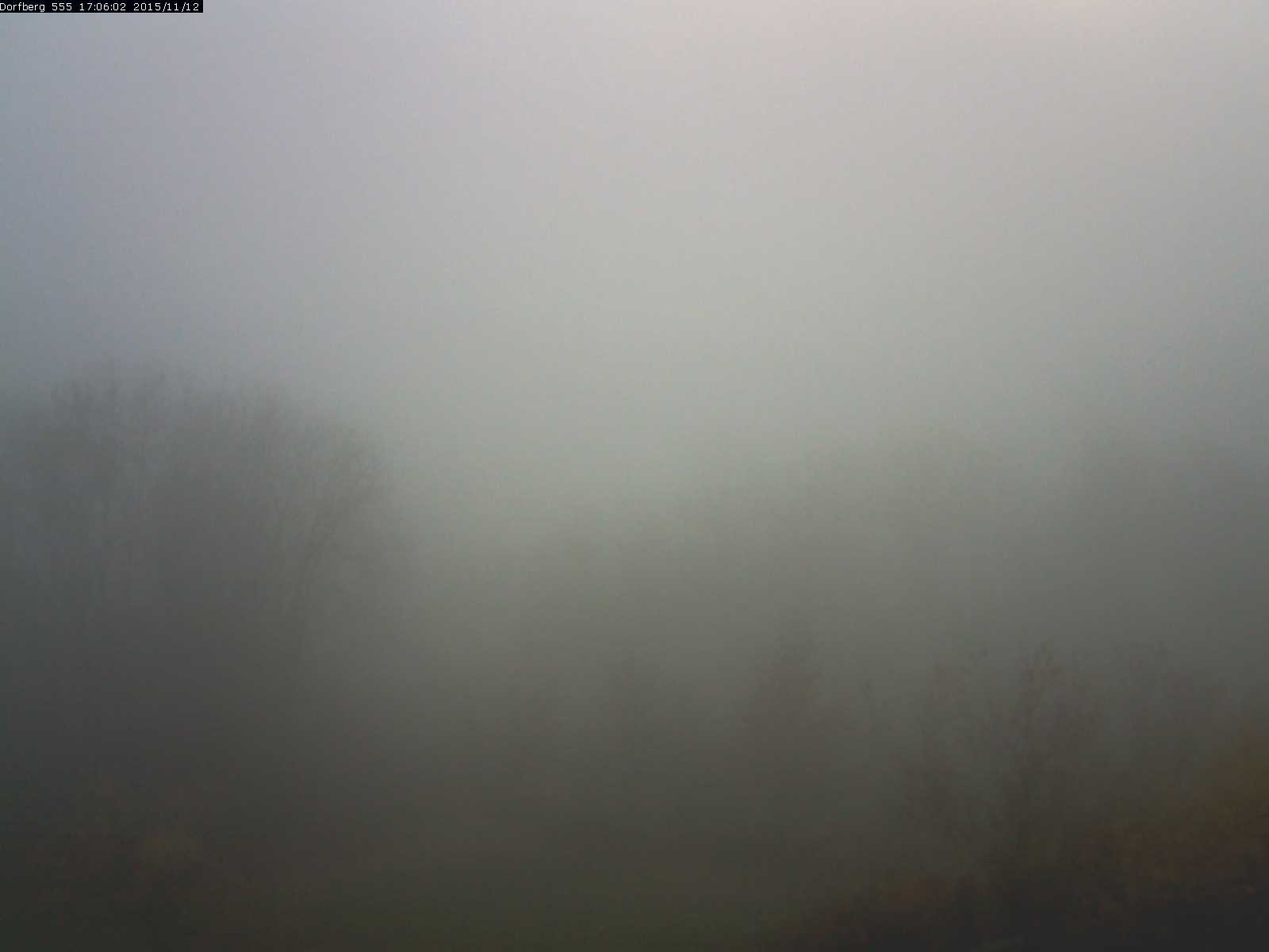 Webcam-Bild: Aussicht vom Dorfberg in Langnau 20151112-170601