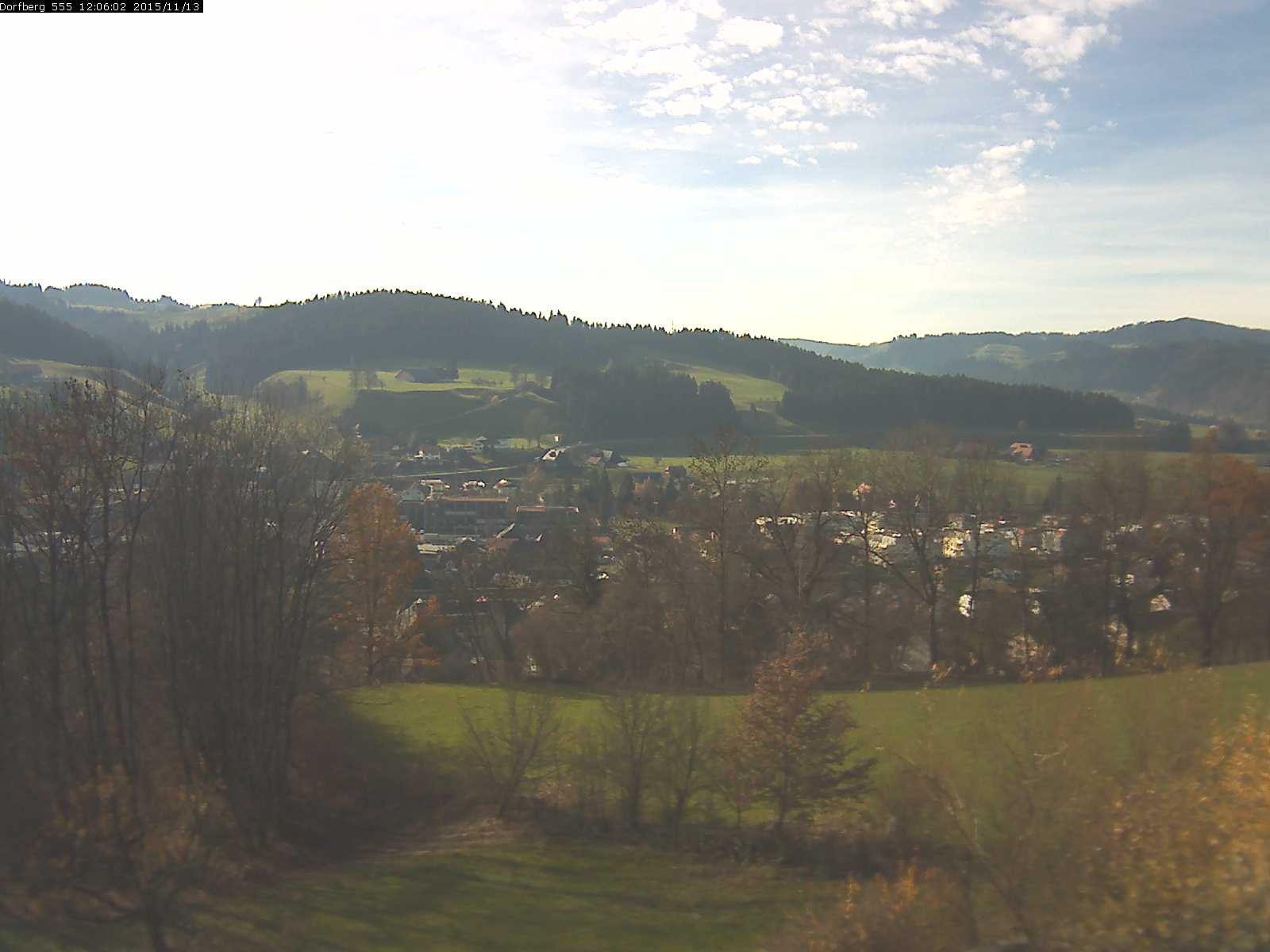 Webcam-Bild: Aussicht vom Dorfberg in Langnau 20151113-120601
