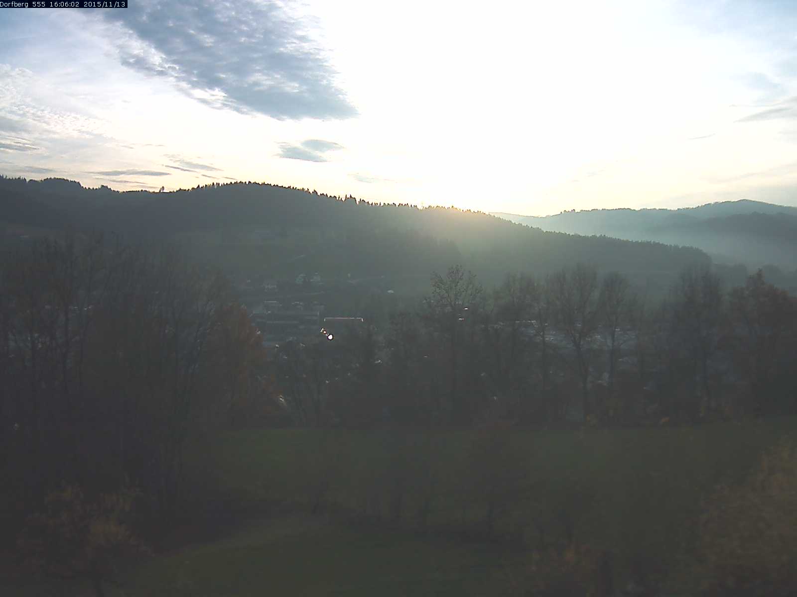 Webcam-Bild: Aussicht vom Dorfberg in Langnau 20151113-160601