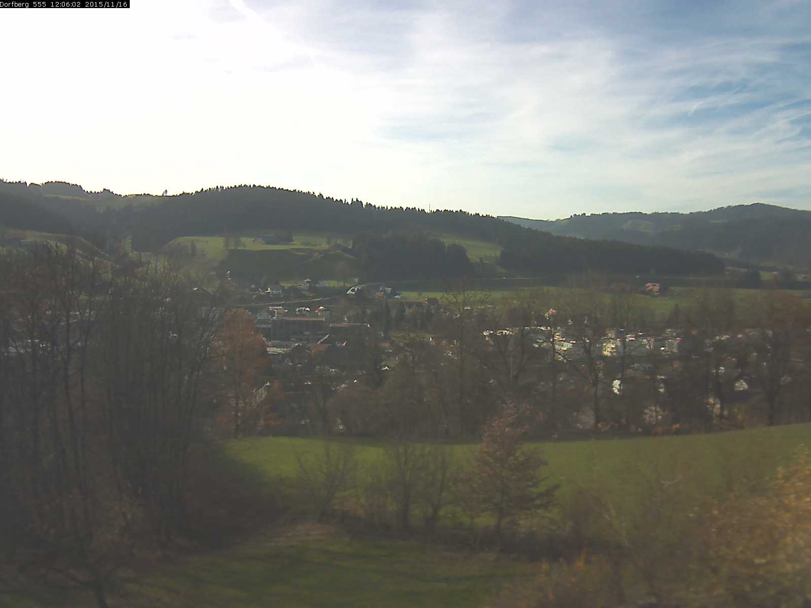 Webcam-Bild: Aussicht vom Dorfberg in Langnau 20151116-120601