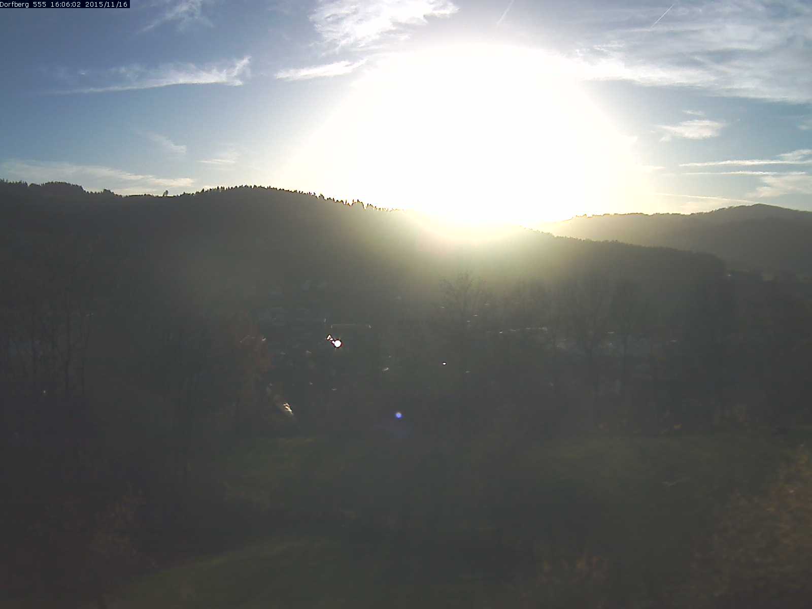 Webcam-Bild: Aussicht vom Dorfberg in Langnau 20151116-160601