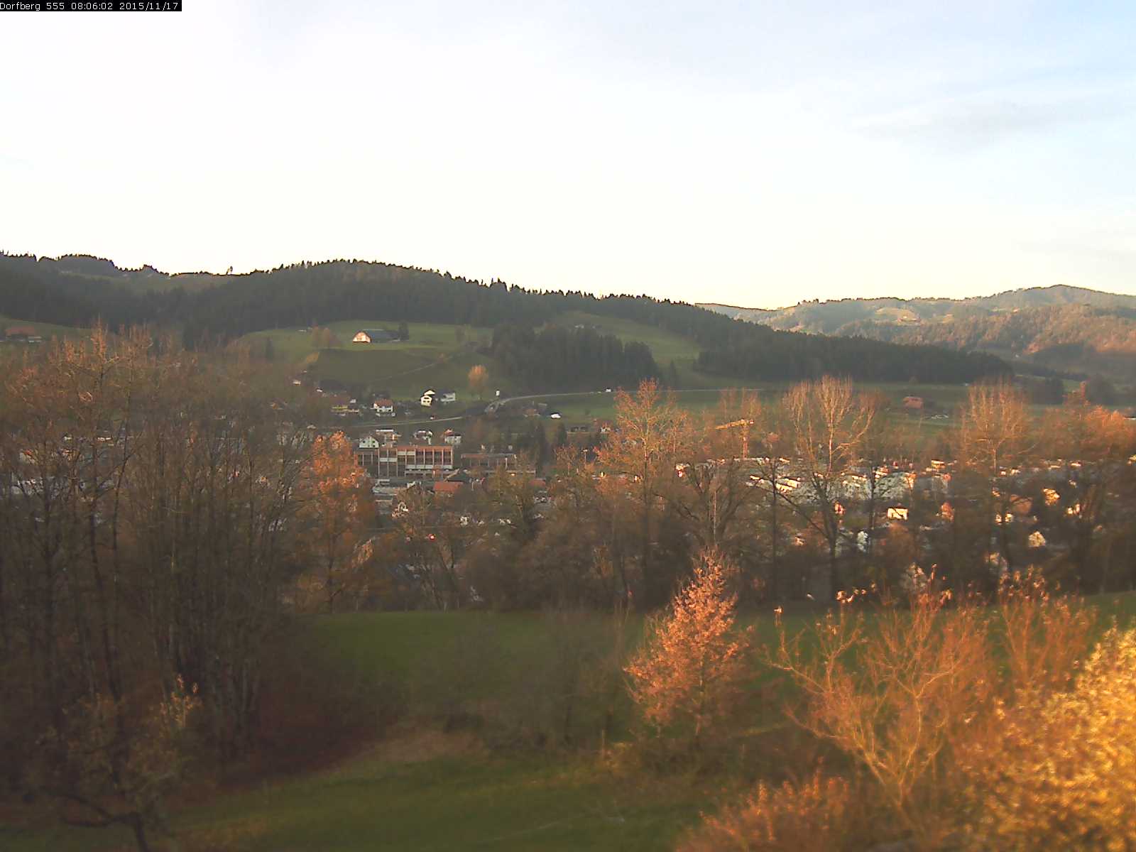 Webcam-Bild: Aussicht vom Dorfberg in Langnau 20151117-080601