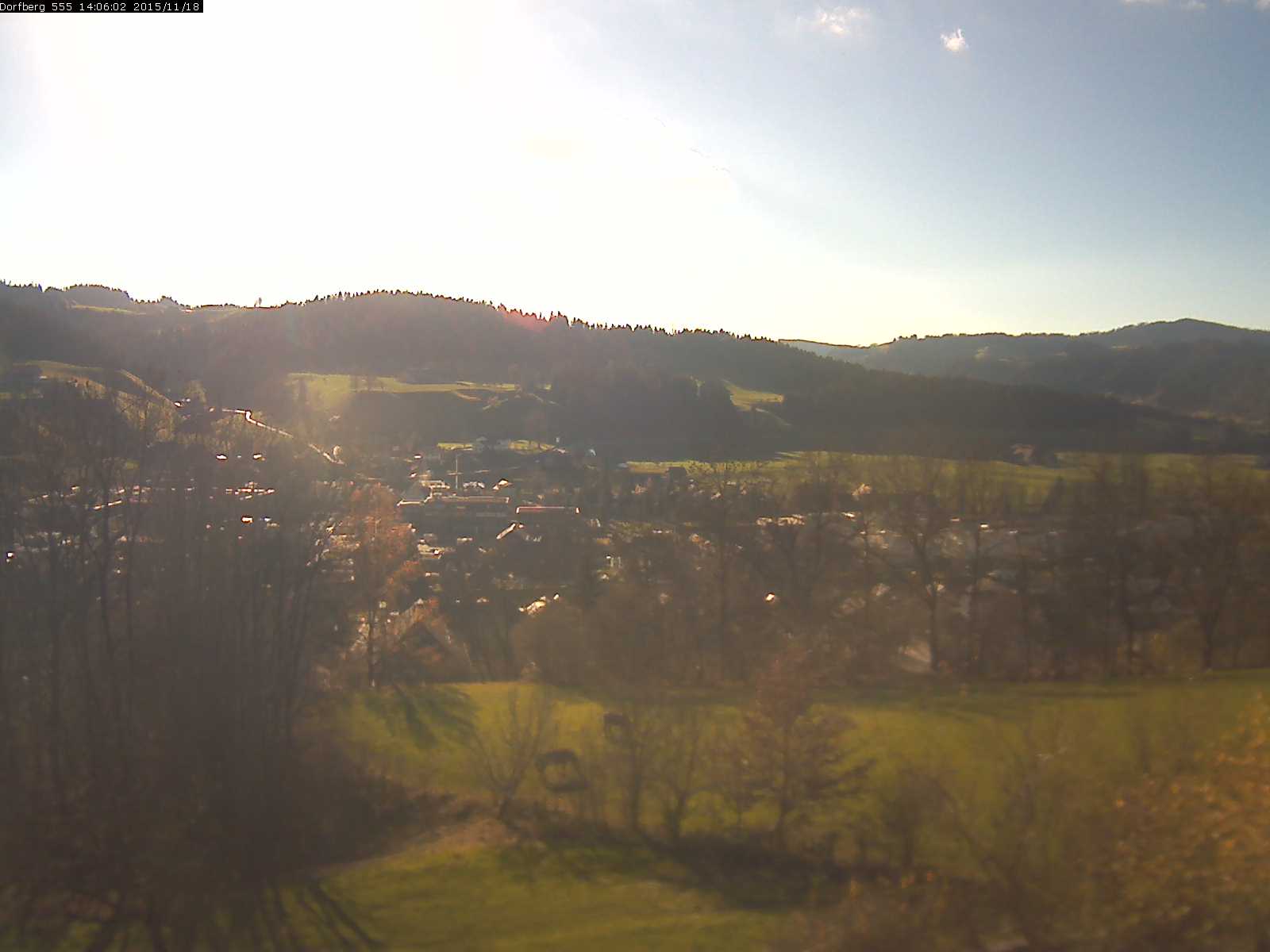 Webcam-Bild: Aussicht vom Dorfberg in Langnau 20151118-140601