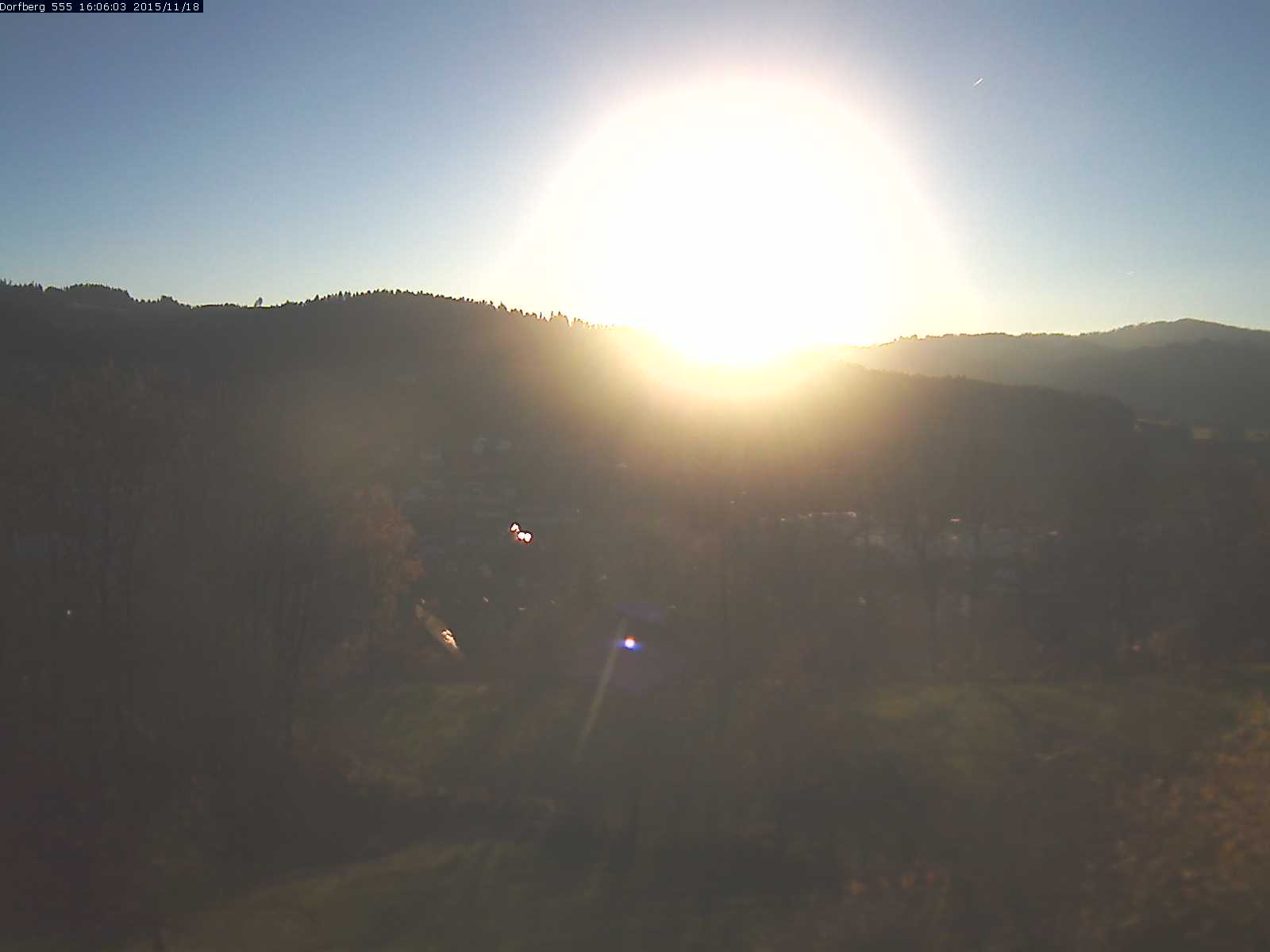 Webcam-Bild: Aussicht vom Dorfberg in Langnau 20151118-160601