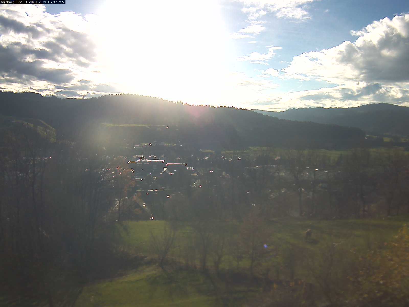 Webcam-Bild: Aussicht vom Dorfberg in Langnau 20151119-150601