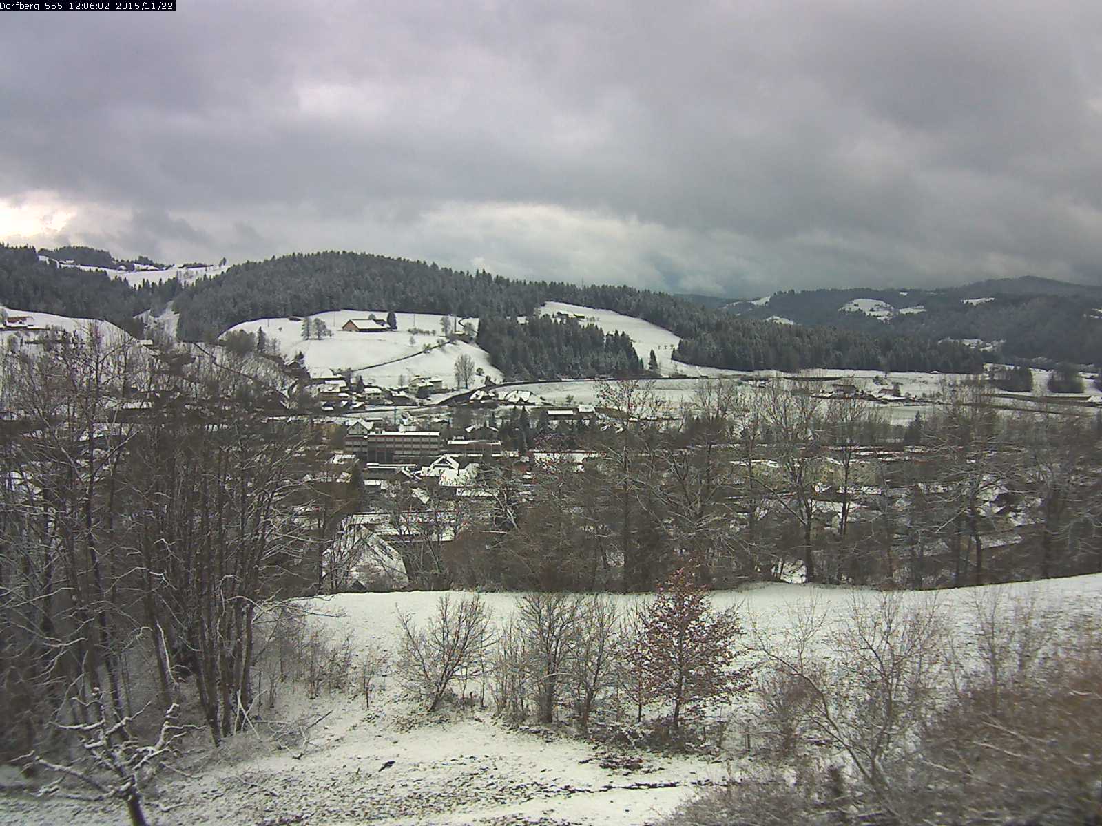 Webcam-Bild: Aussicht vom Dorfberg in Langnau 20151122-120601