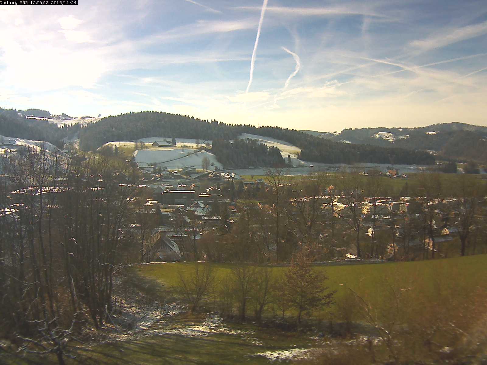 Webcam-Bild: Aussicht vom Dorfberg in Langnau 20151124-120601