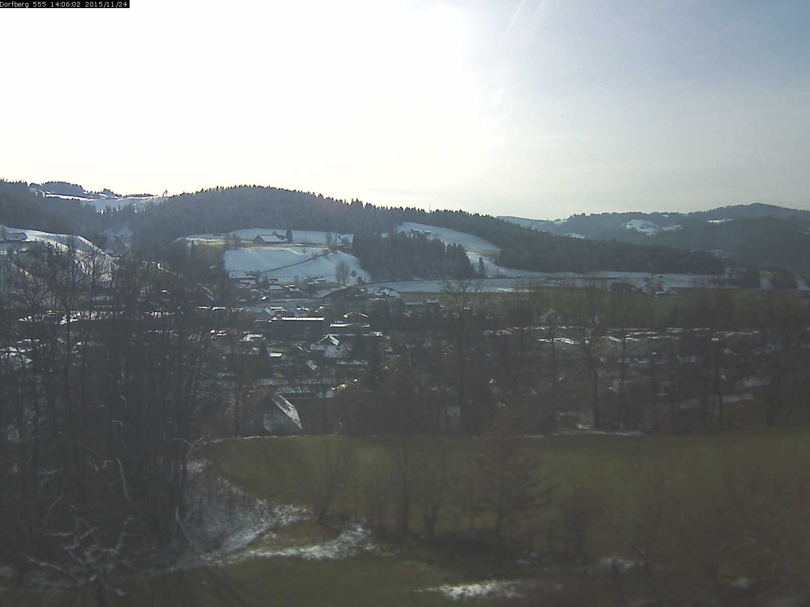 Webcam-Bild: Aussicht vom Dorfberg in Langnau 20151124-140601