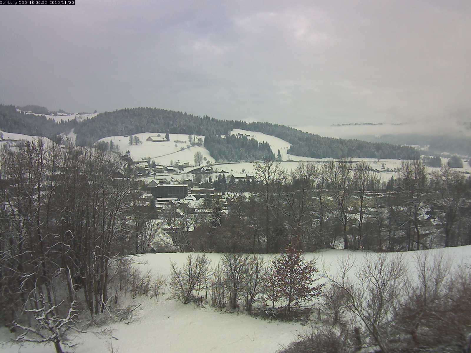 Webcam-Bild: Aussicht vom Dorfberg in Langnau 20151125-100601