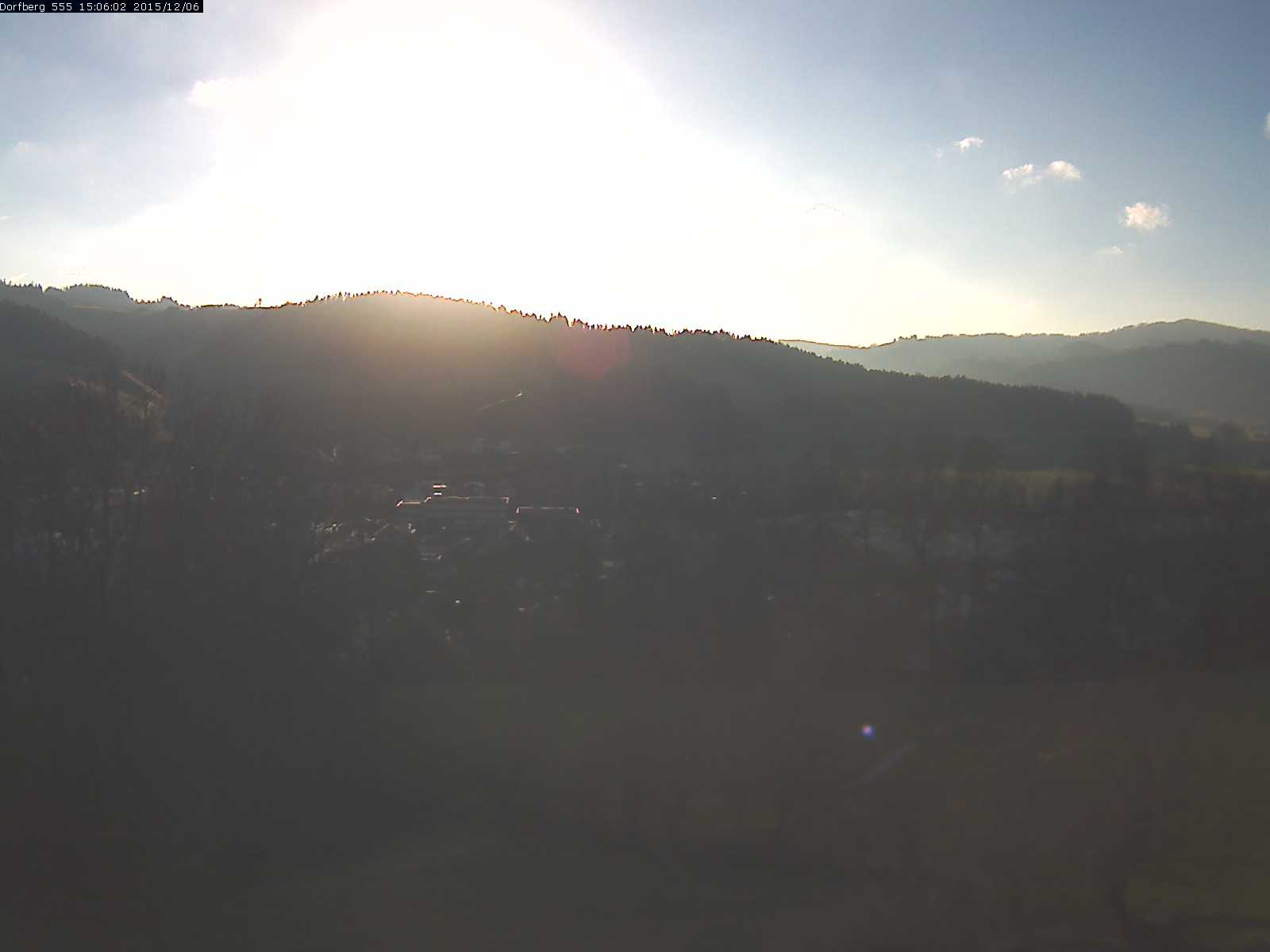Webcam-Bild: Aussicht vom Dorfberg in Langnau 20151206-150601