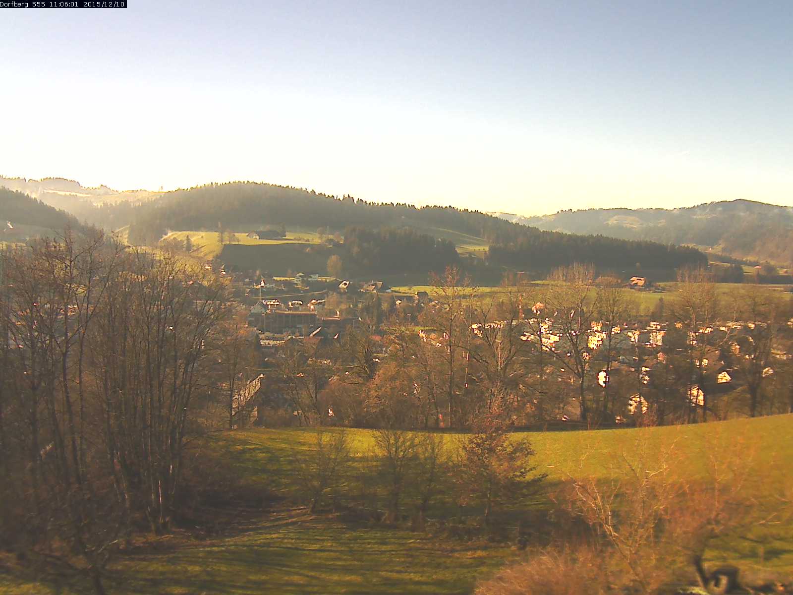 Webcam-Bild: Aussicht vom Dorfberg in Langnau 20151210-110601