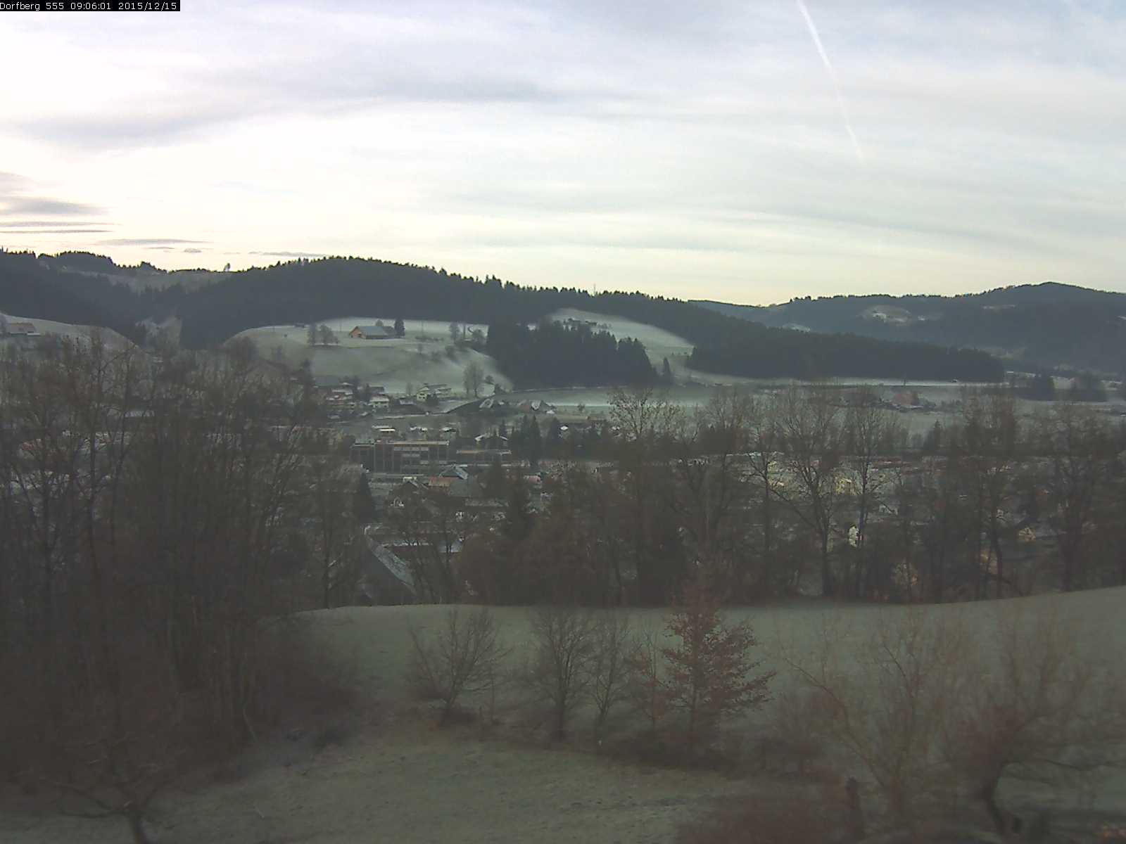 Webcam-Bild: Aussicht vom Dorfberg in Langnau 20151215-090601