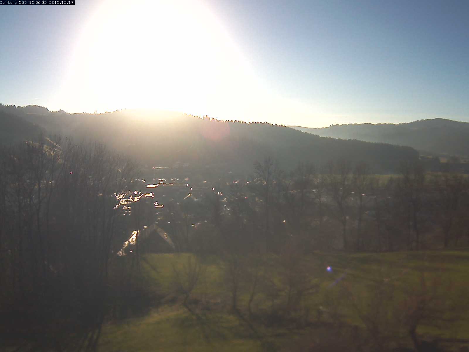 Webcam-Bild: Aussicht vom Dorfberg in Langnau 20151217-150601
