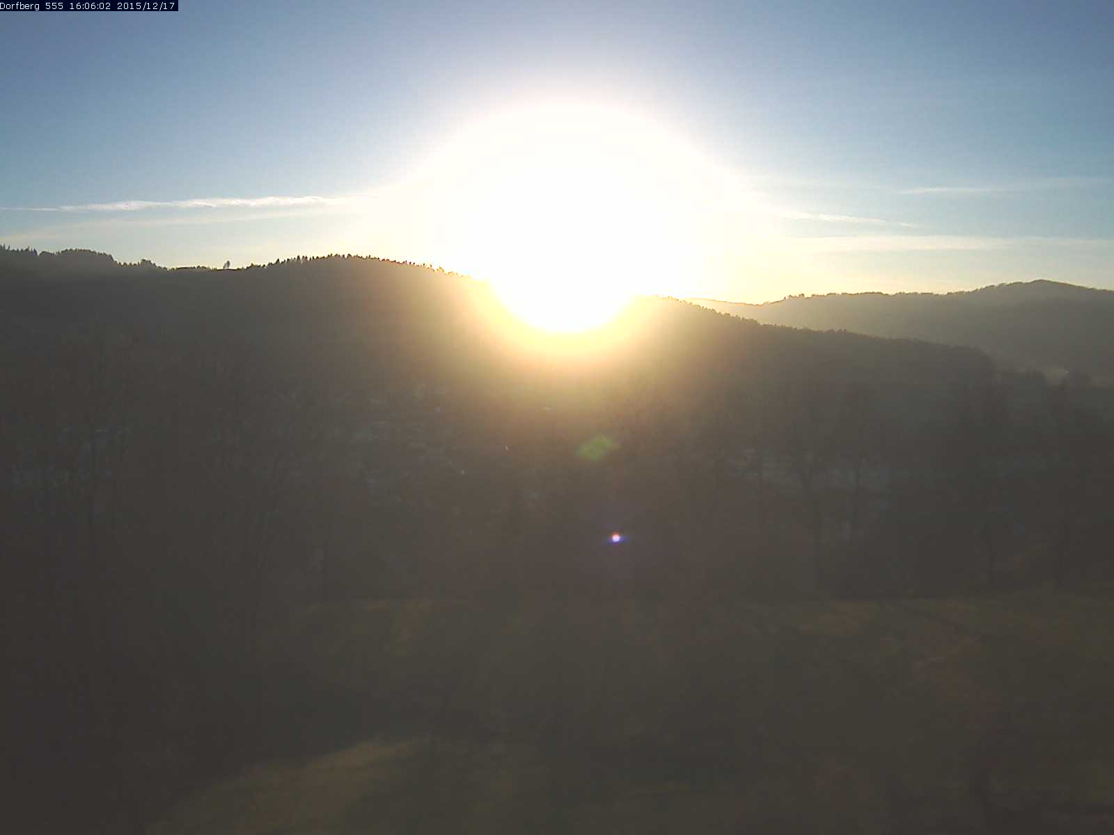 Webcam-Bild: Aussicht vom Dorfberg in Langnau 20151217-160601
