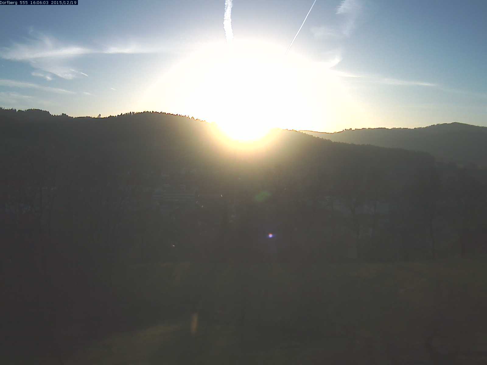 Webcam-Bild: Aussicht vom Dorfberg in Langnau 20151219-160601