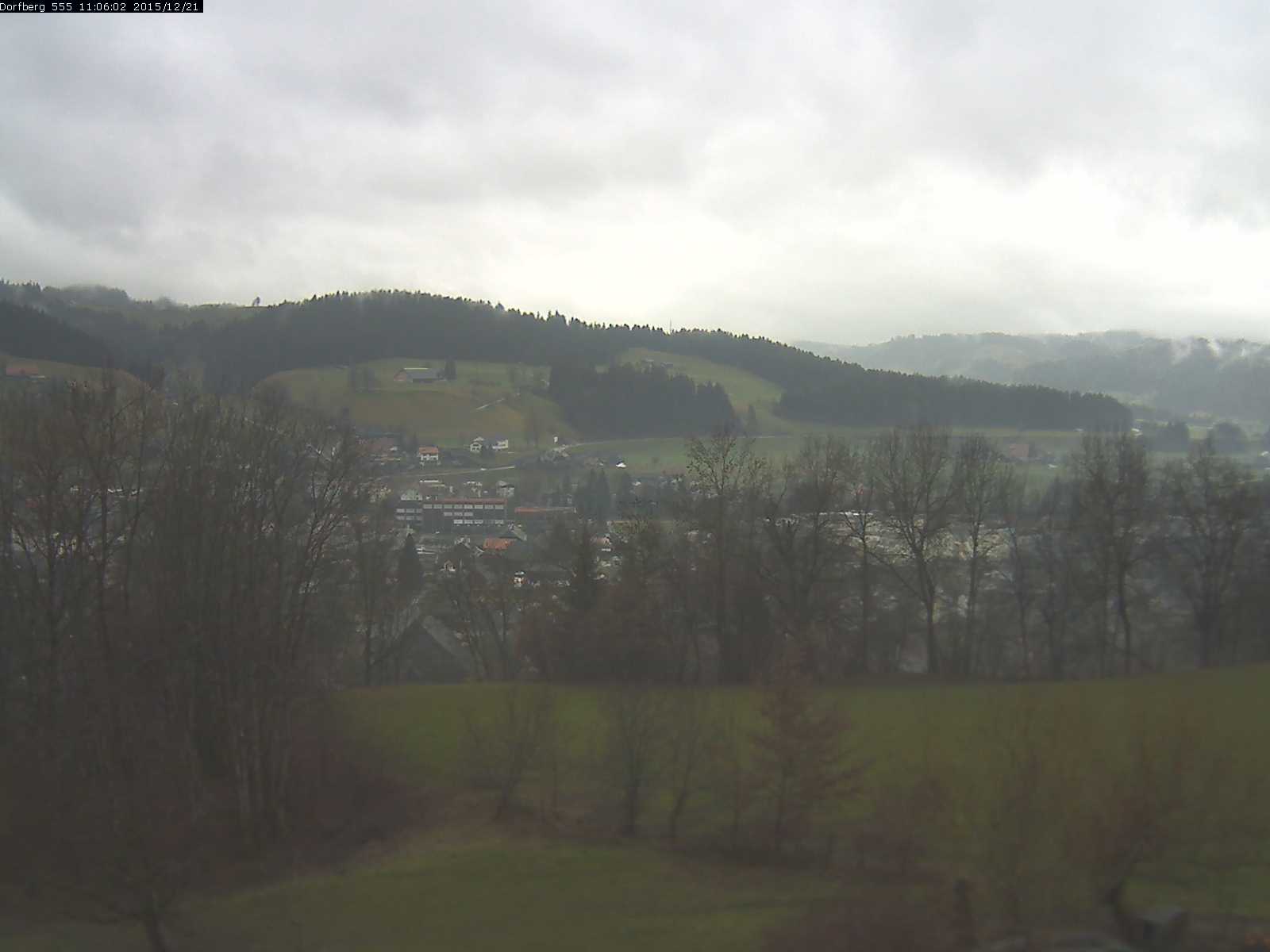 Webcam-Bild: Aussicht vom Dorfberg in Langnau 20151221-110601