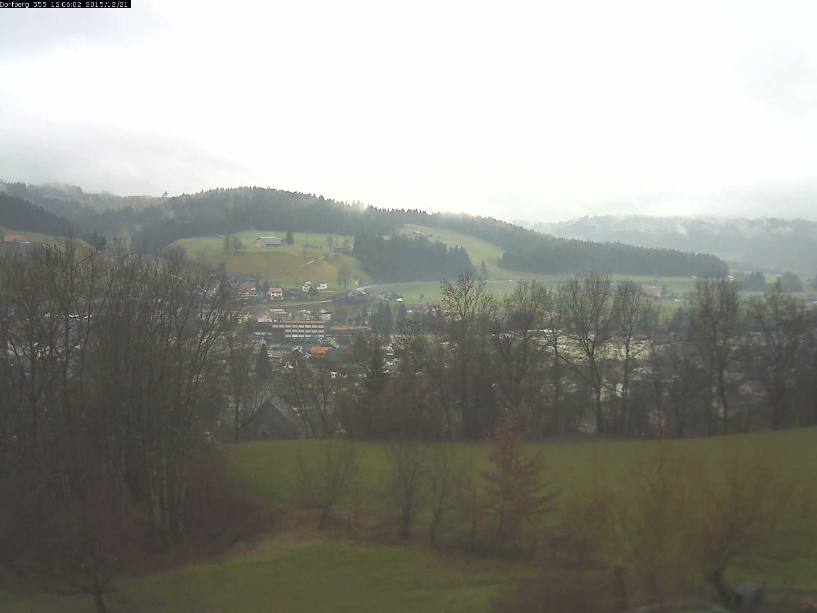 Webcam-Bild: Aussicht vom Dorfberg in Langnau 20151221-120601