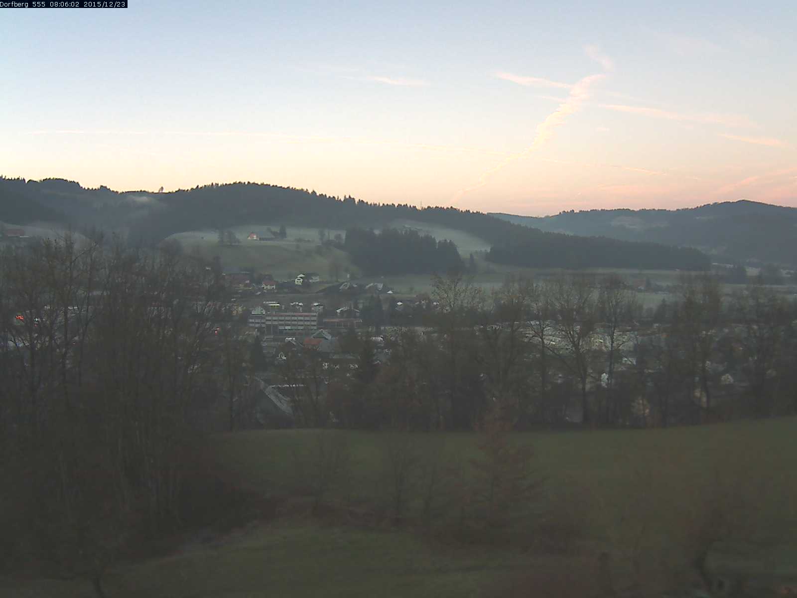 Webcam-Bild: Aussicht vom Dorfberg in Langnau 20151223-080601