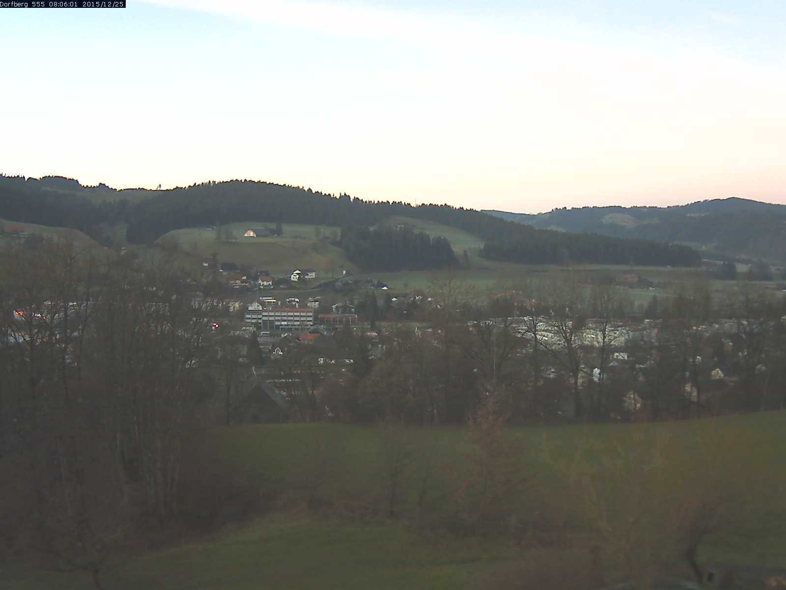 Webcam-Bild: Aussicht vom Dorfberg in Langnau 20151225-080601