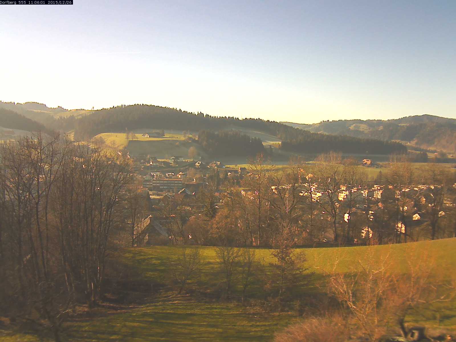 Webcam-Bild: Aussicht vom Dorfberg in Langnau 20151226-110601