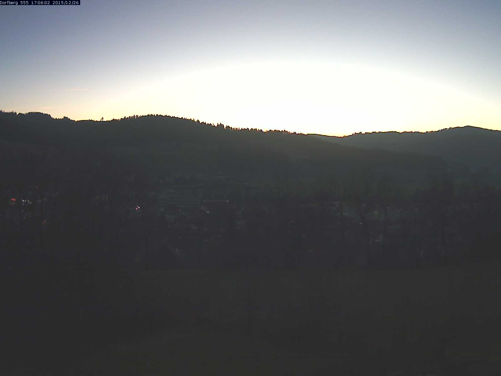 Webcam-Bild: Aussicht vom Dorfberg in Langnau 20151226-170601