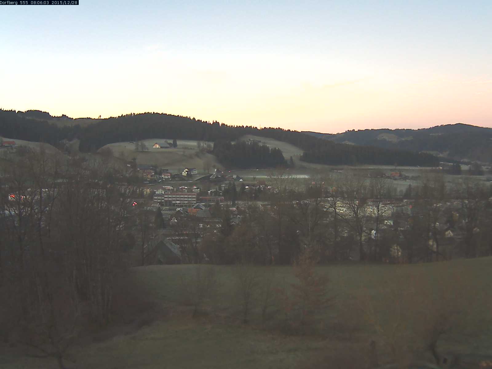 Webcam-Bild: Aussicht vom Dorfberg in Langnau 20151228-080601