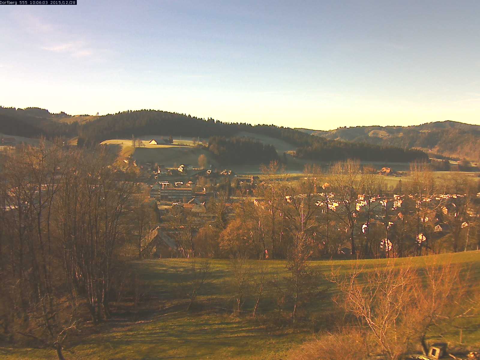 Webcam-Bild: Aussicht vom Dorfberg in Langnau 20151228-100601