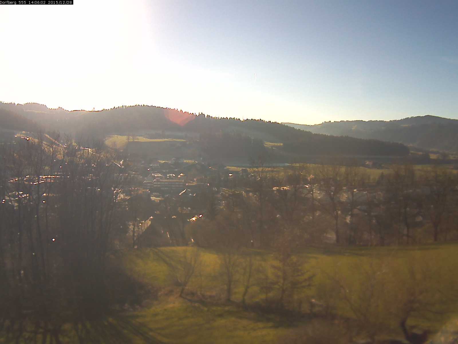 Webcam-Bild: Aussicht vom Dorfberg in Langnau 20151228-140601