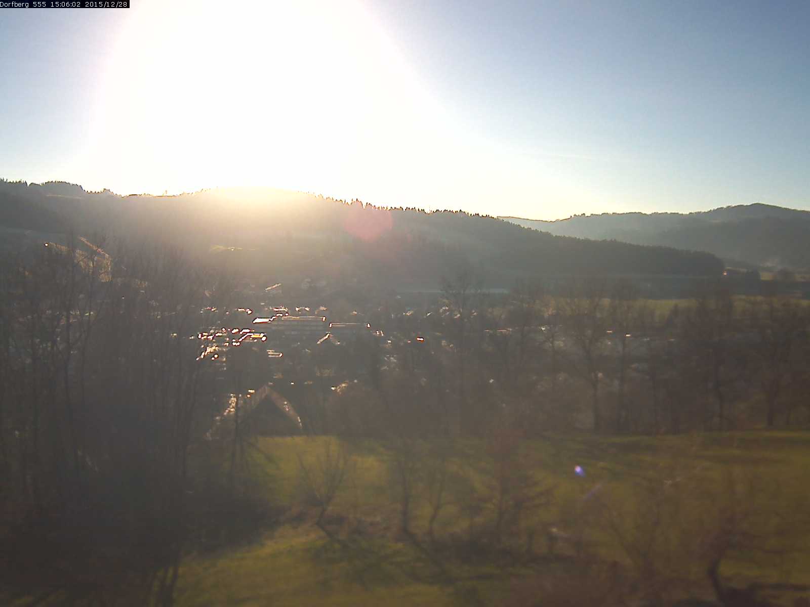 Webcam-Bild: Aussicht vom Dorfberg in Langnau 20151228-150601