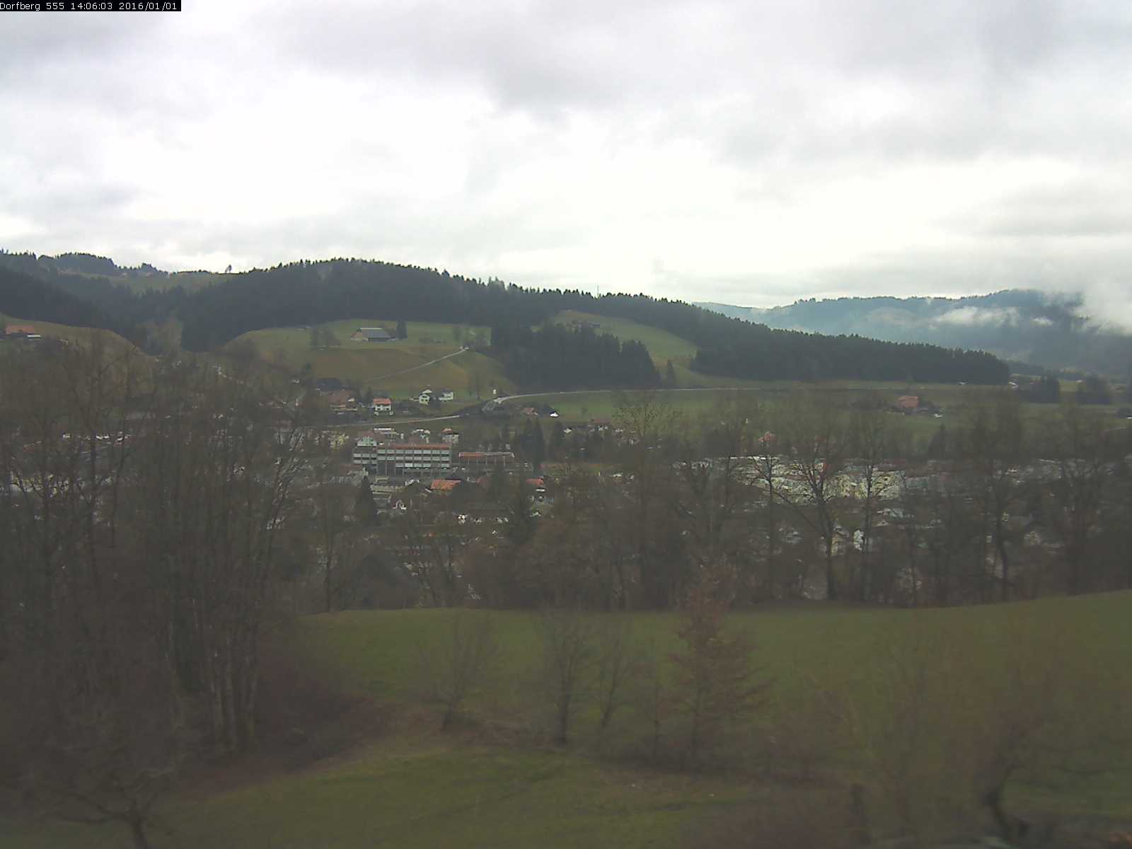 Webcam-Bild: Aussicht vom Dorfberg in Langnau 20160101-140601