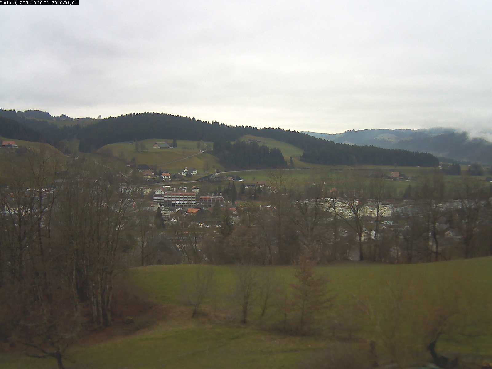 Webcam-Bild: Aussicht vom Dorfberg in Langnau 20160101-160601