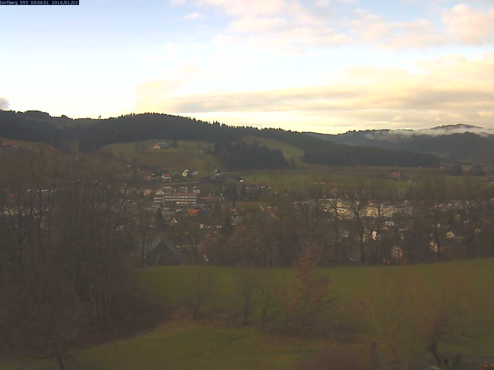 Webcam-Bild: Aussicht vom Dorfberg in Langnau 20160103-090601