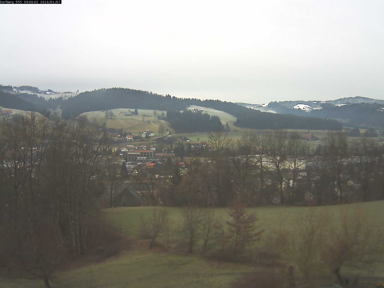 Webcam-Bild: Aussicht vom Dorfberg in Langnau 20160107-090601