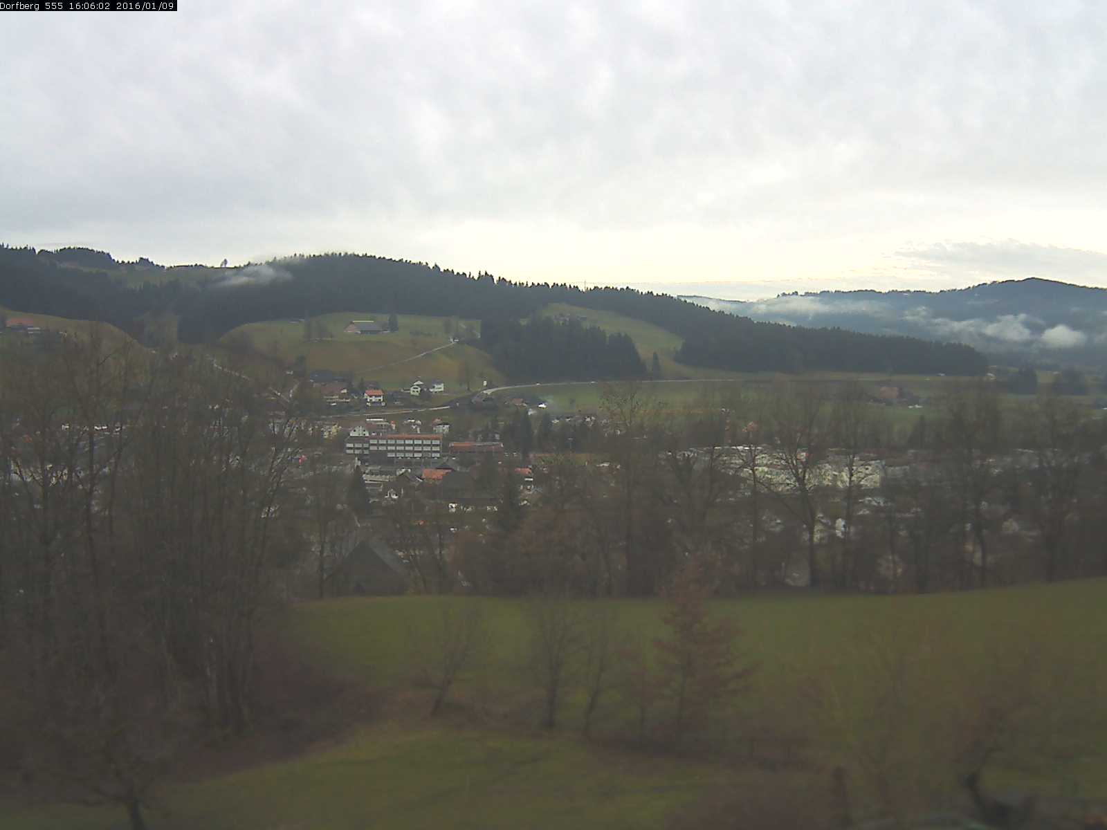 Webcam-Bild: Aussicht vom Dorfberg in Langnau 20160109-160601