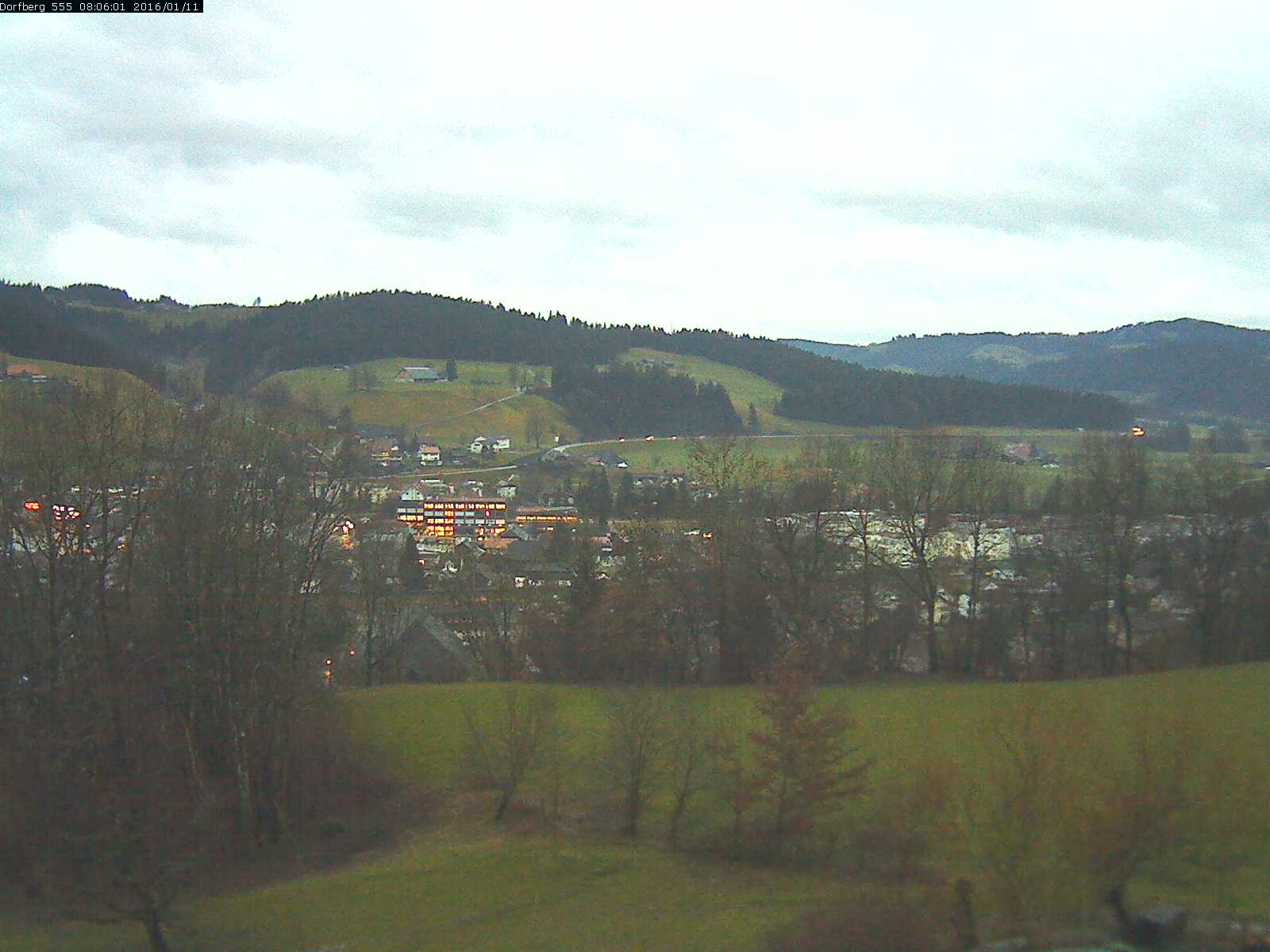 Webcam-Bild: Aussicht vom Dorfberg in Langnau 20160111-080601