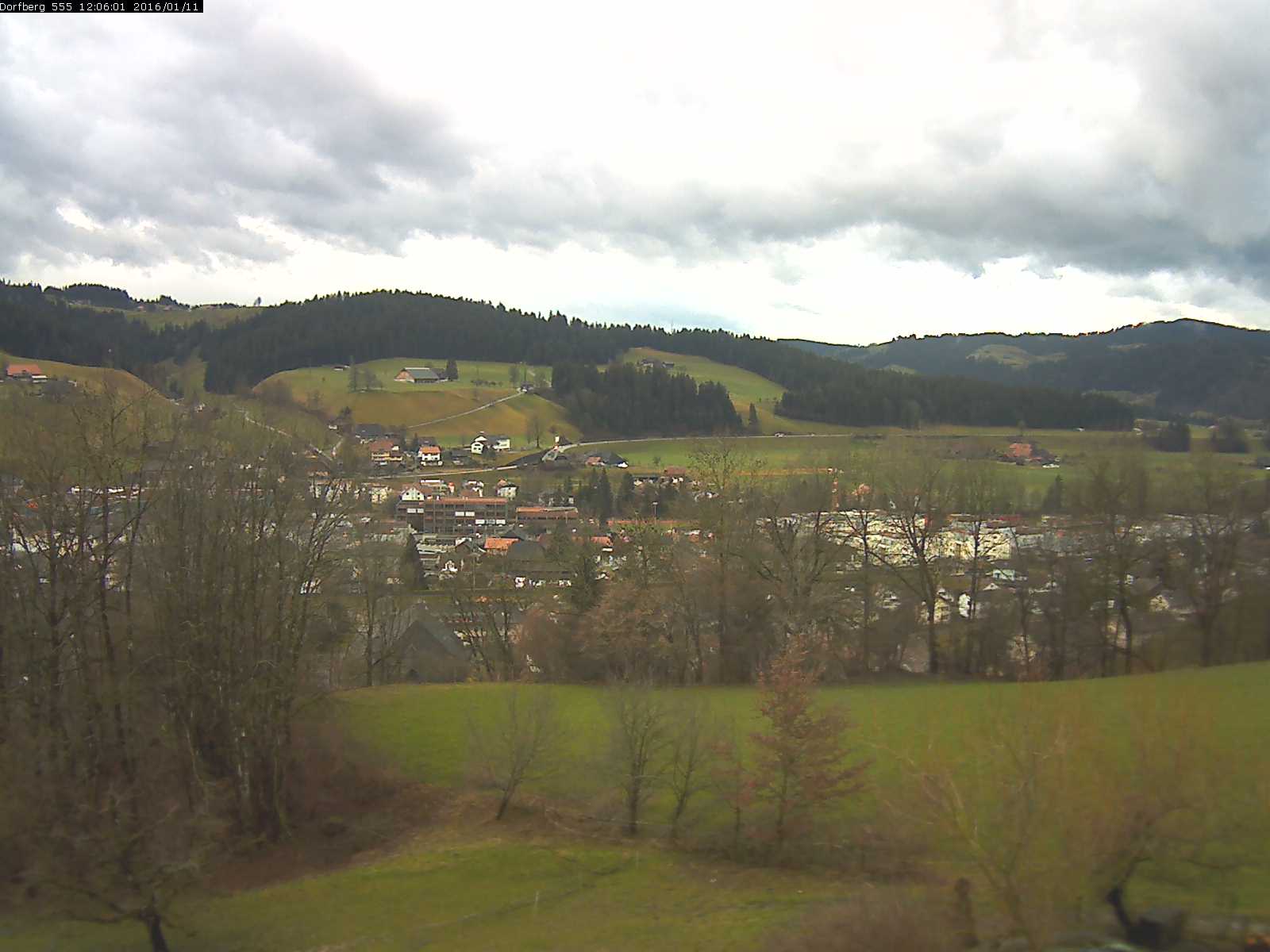 Webcam-Bild: Aussicht vom Dorfberg in Langnau 20160111-120601