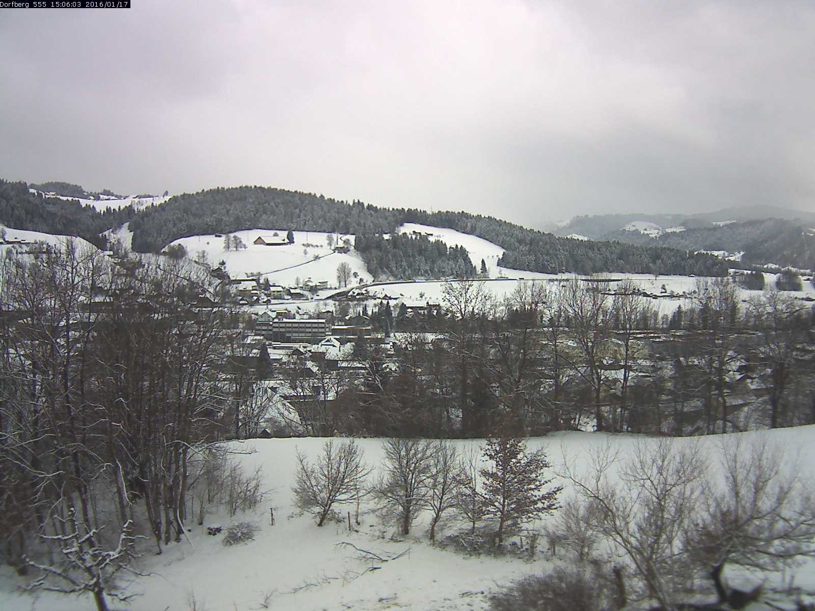 Webcam-Bild: Aussicht vom Dorfberg in Langnau 20160117-150601