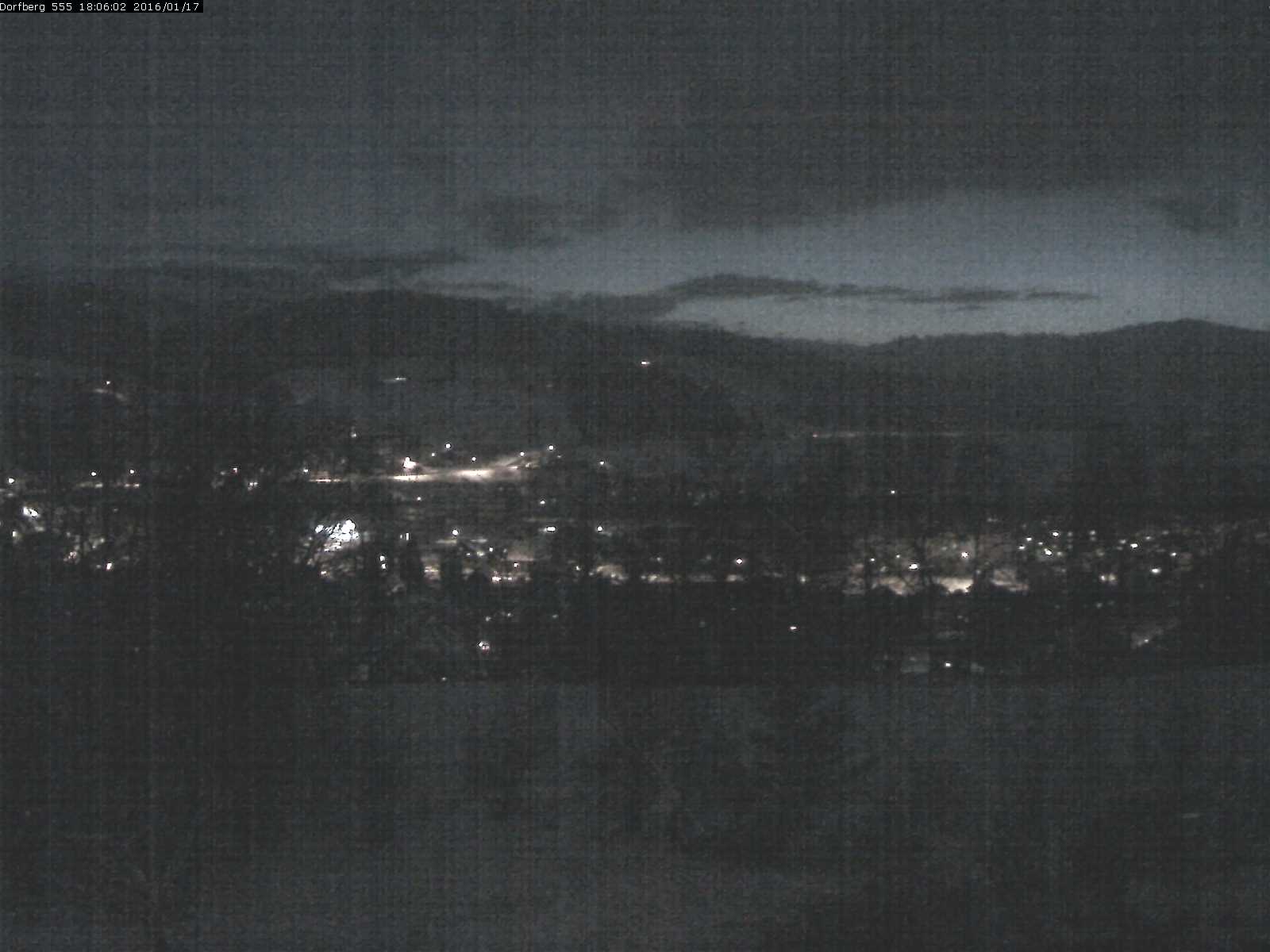 Webcam-Bild: Aussicht vom Dorfberg in Langnau 20160117-180601
