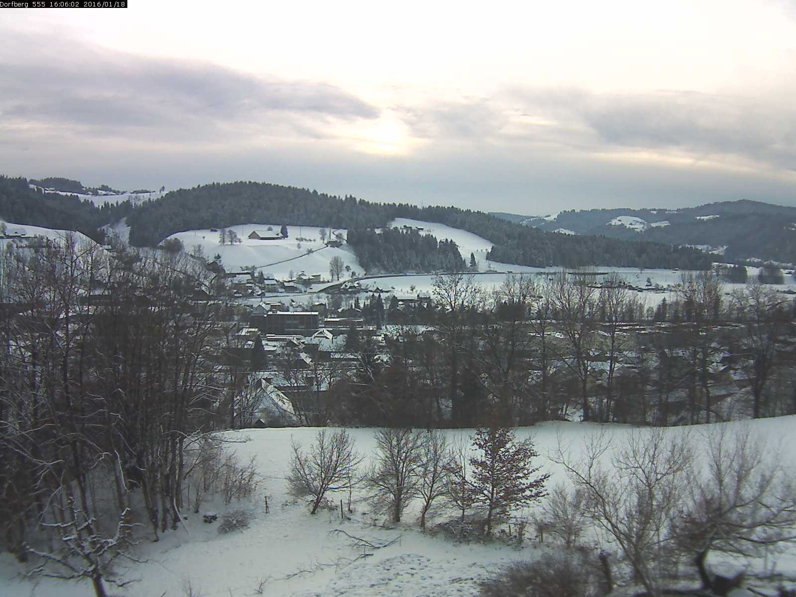 Webcam-Bild: Aussicht vom Dorfberg in Langnau 20160118-160602