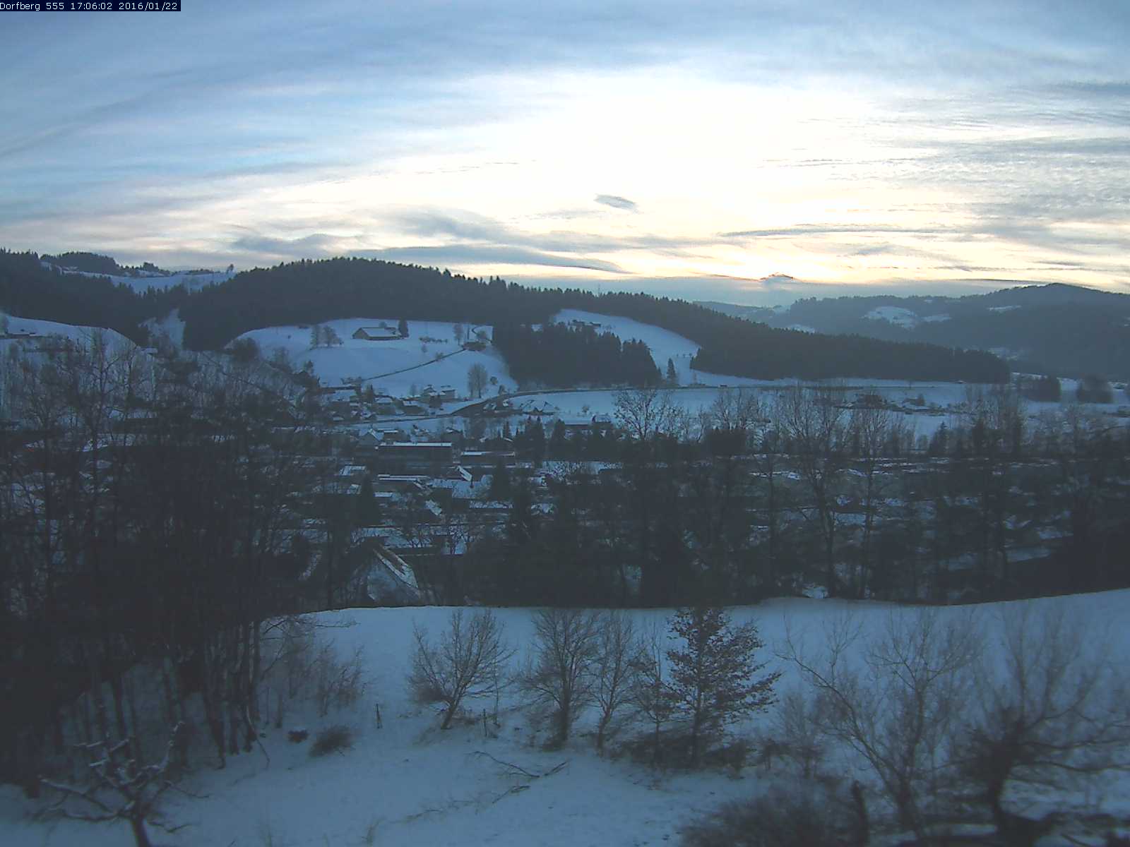 Webcam-Bild: Aussicht vom Dorfberg in Langnau 20160122-170601