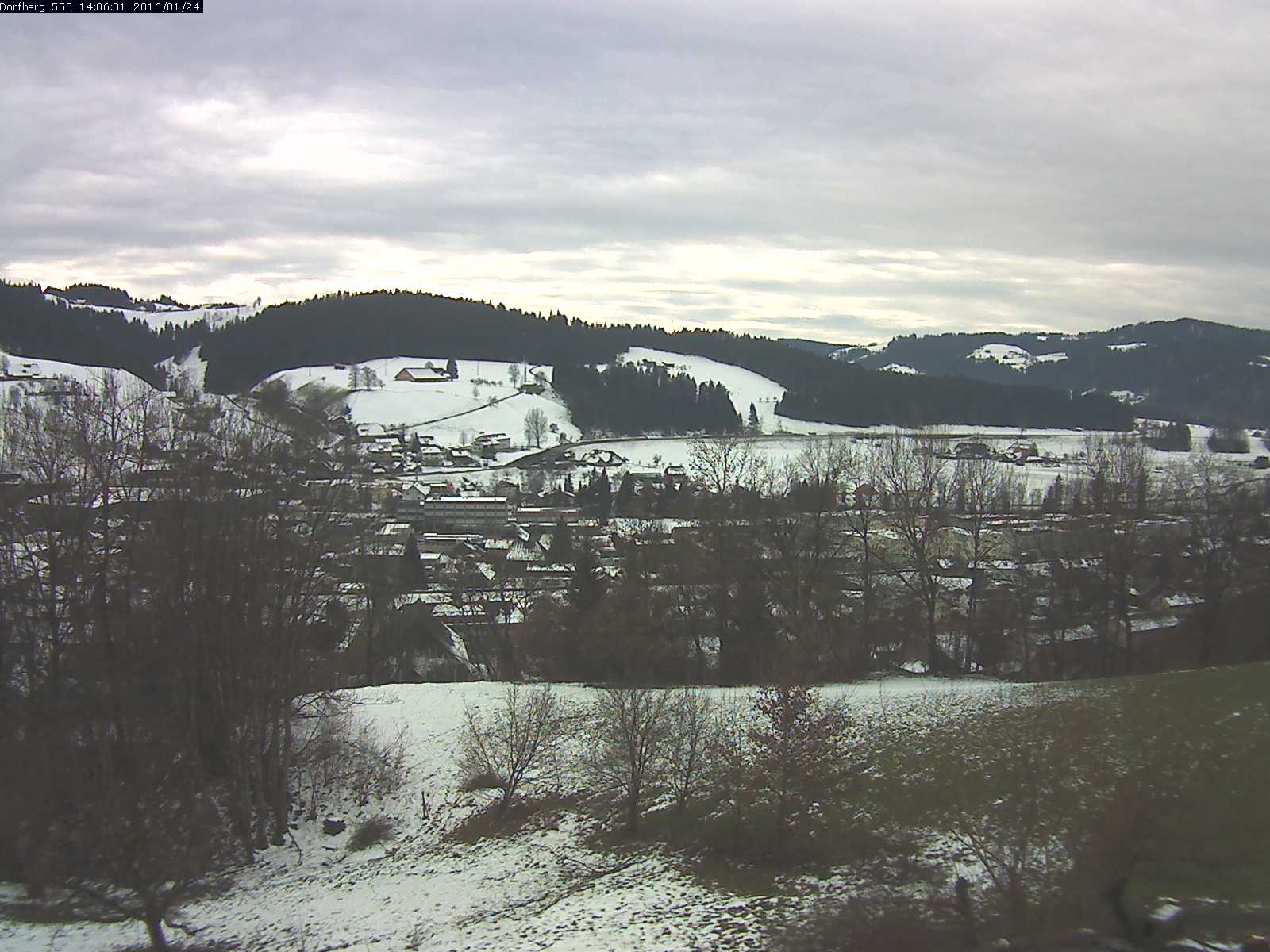 Webcam-Bild: Aussicht vom Dorfberg in Langnau 20160124-140601