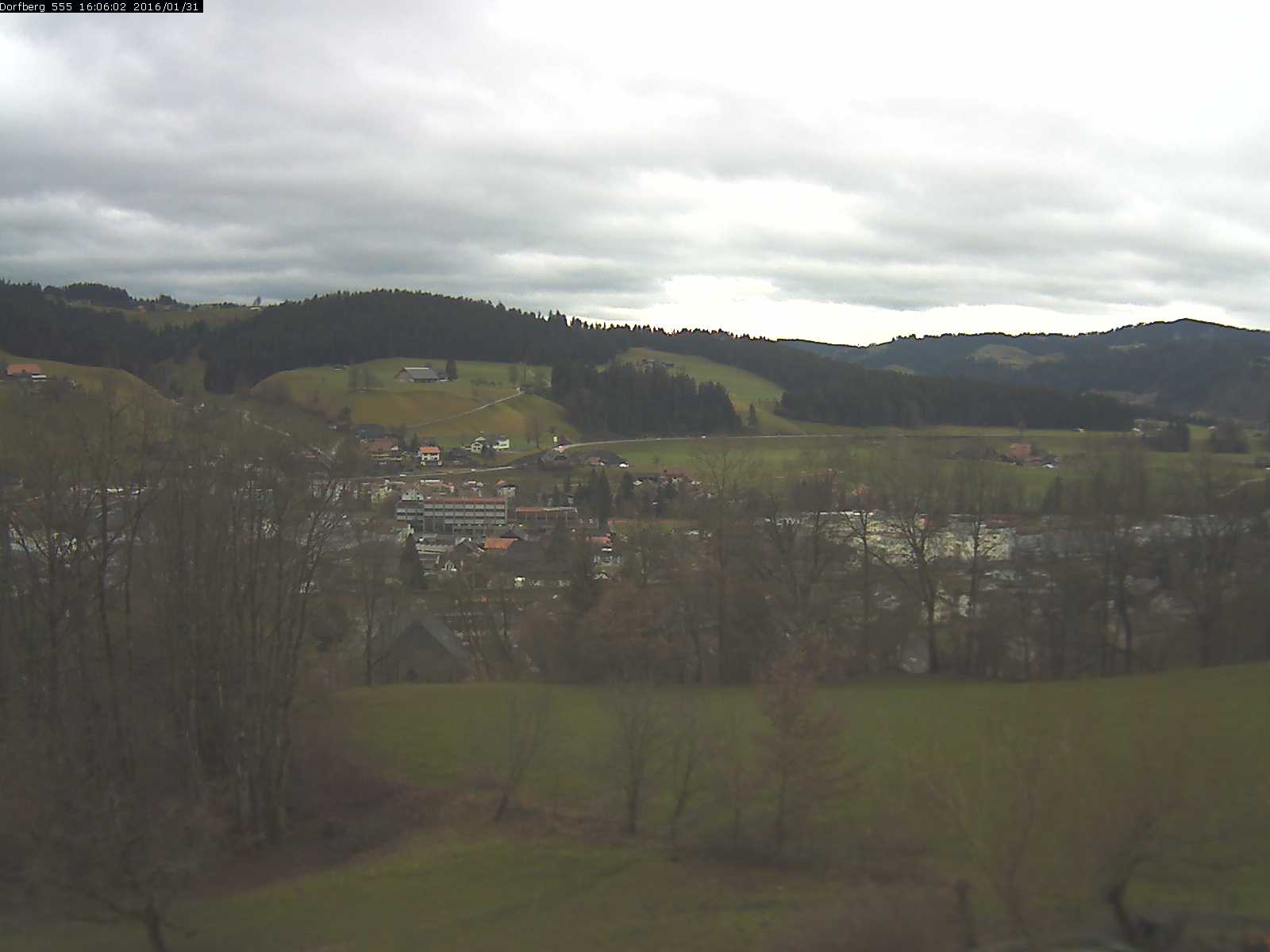 Webcam-Bild: Aussicht vom Dorfberg in Langnau 20160131-160601