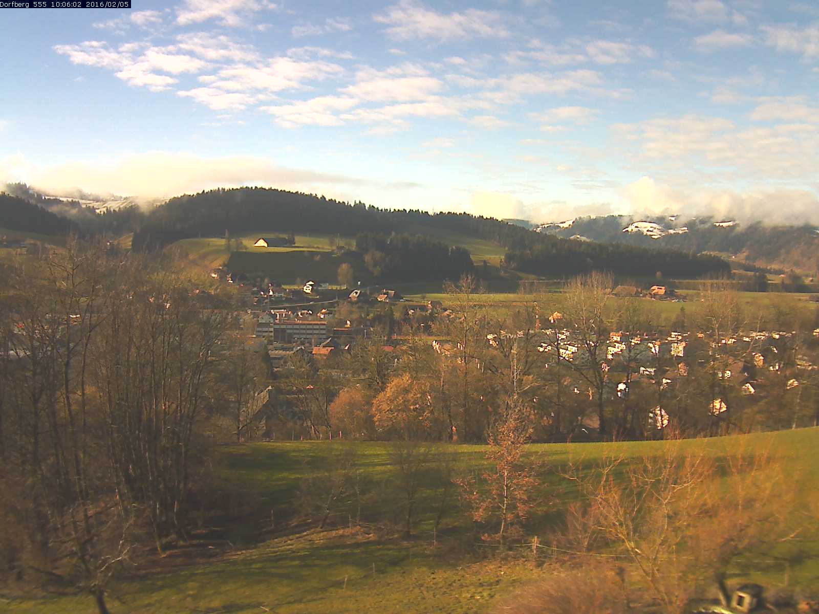 Webcam-Bild: Aussicht vom Dorfberg in Langnau 20160205-100601