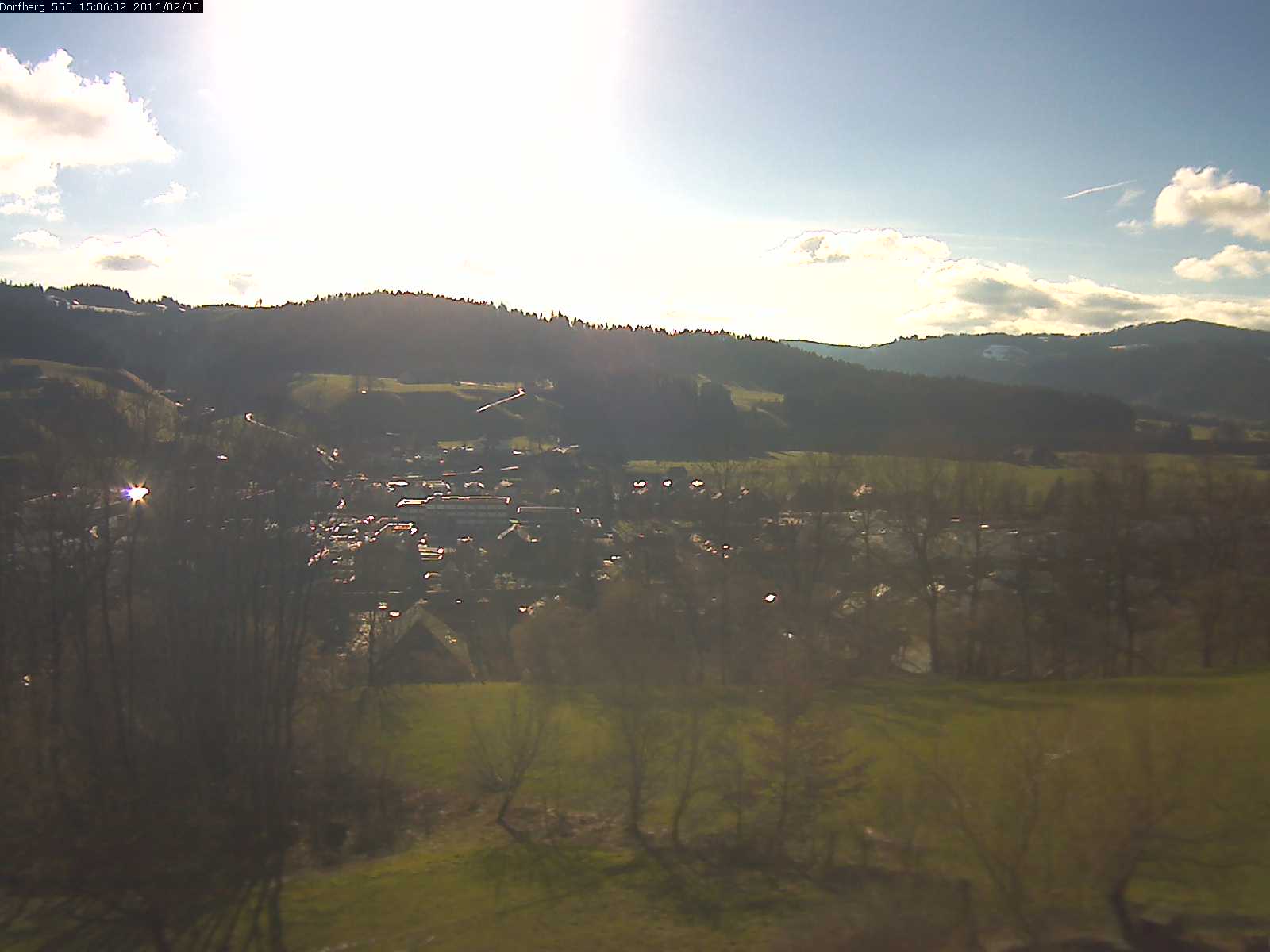 Webcam-Bild: Aussicht vom Dorfberg in Langnau 20160205-150601